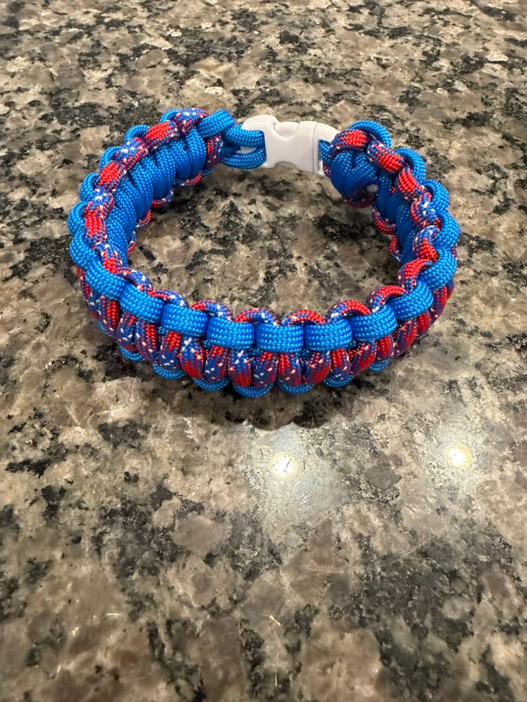 Patriotic Paracord Bracelet | Trail Paws Adventure Band