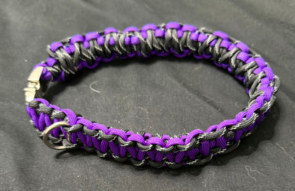 Trail Paws Adventure Paracord Dog Collar – Reflective Purple & Black